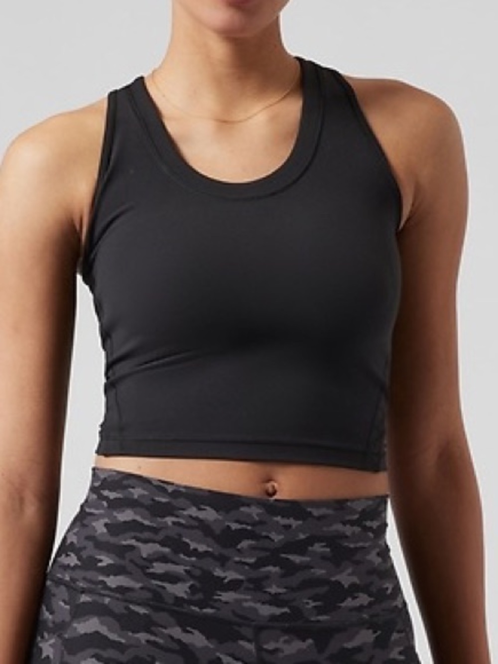 Athleta Shanti Crop Tank 3.0 Black Size Medium  Powervita Yoga Gym